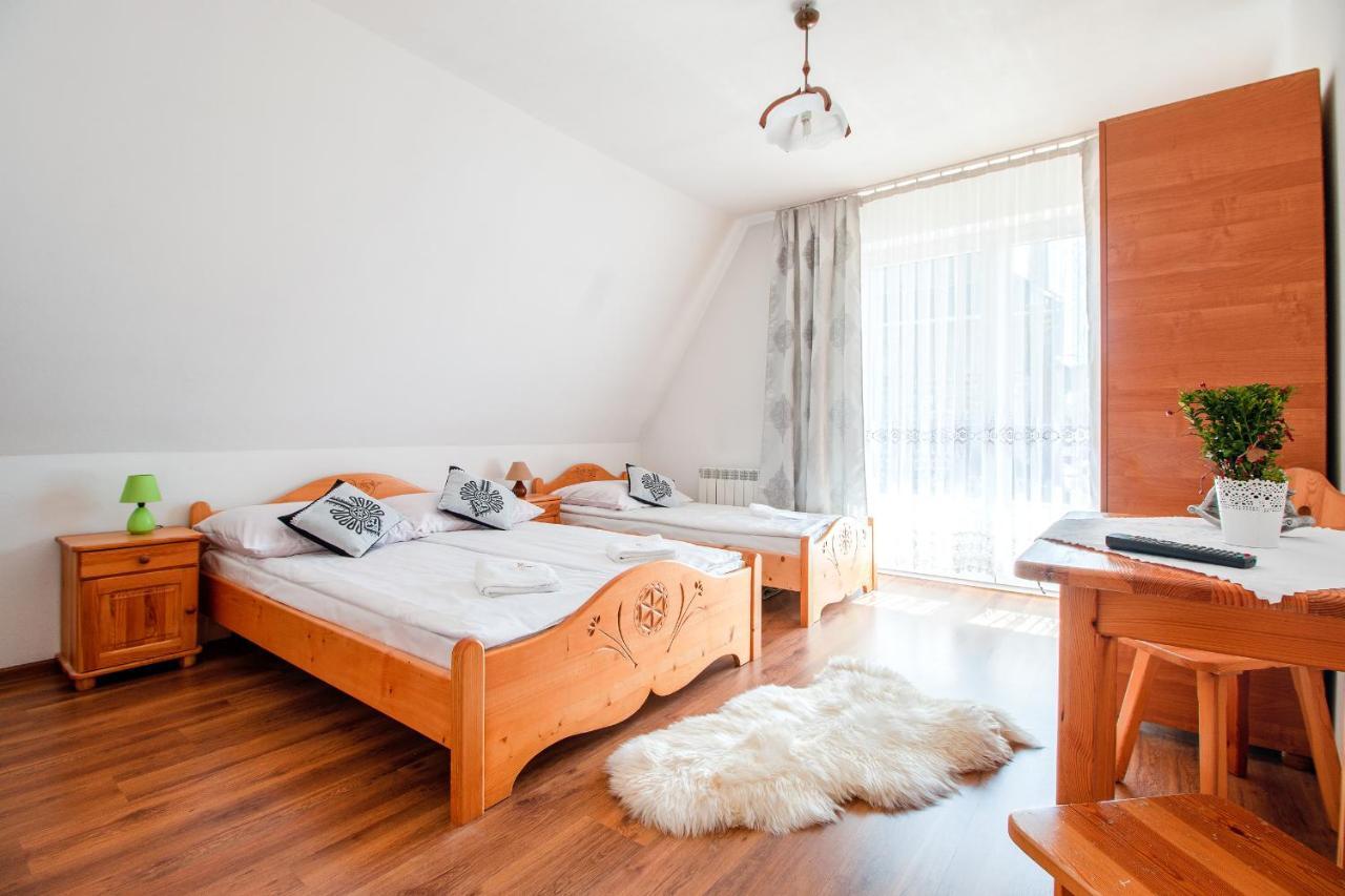 Willa Kowala Groń Buitenkant foto