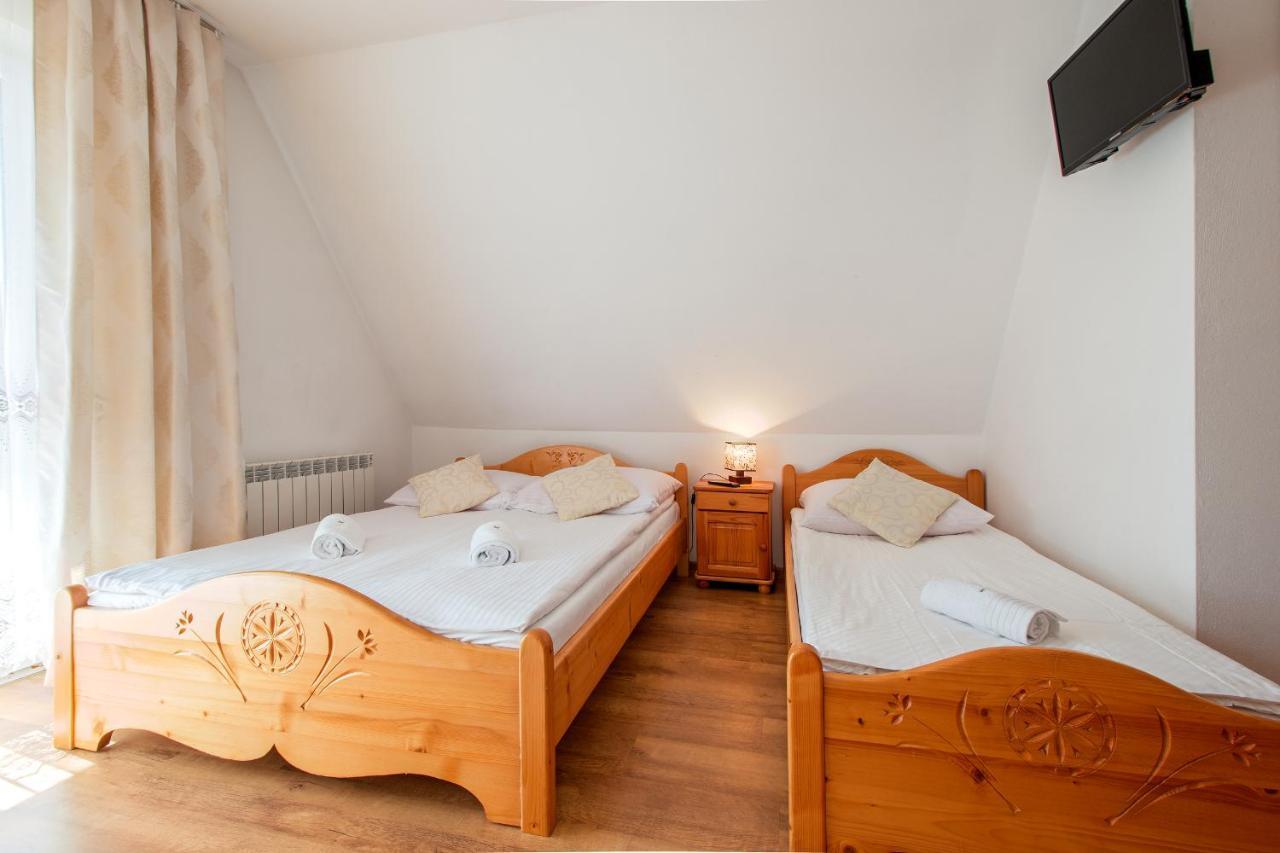 Willa Kowala Groń Buitenkant foto