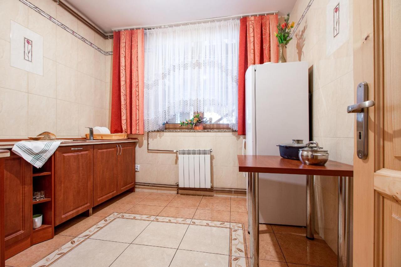 Willa Kowala Groń Buitenkant foto